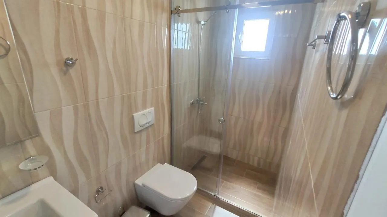 Holiday home Vila Andoni Qeparo