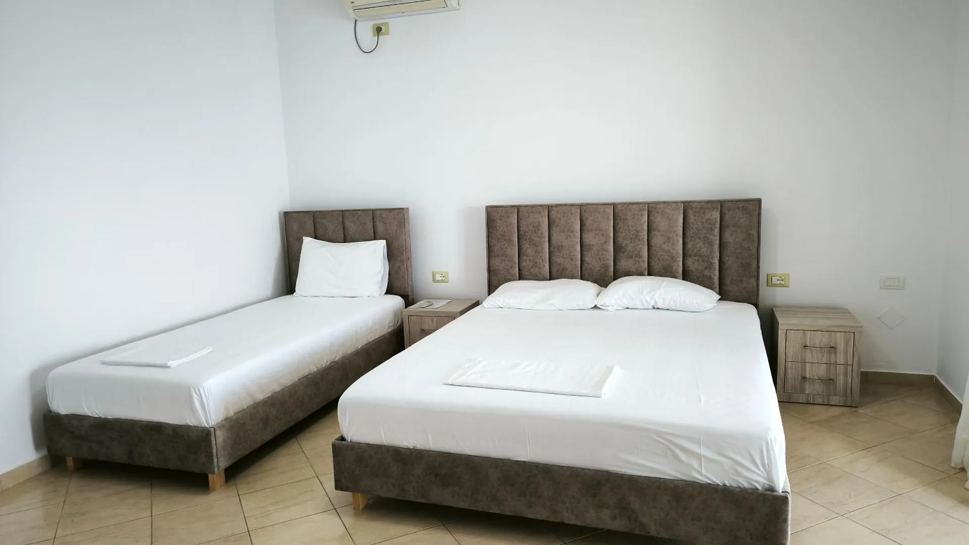 Vila Andoni Qeparo Holiday home
